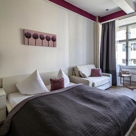 Design Apartment By Ruterra Praga Esterno foto