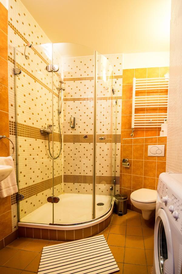 Design Apartment By Ruterra Praga Esterno foto