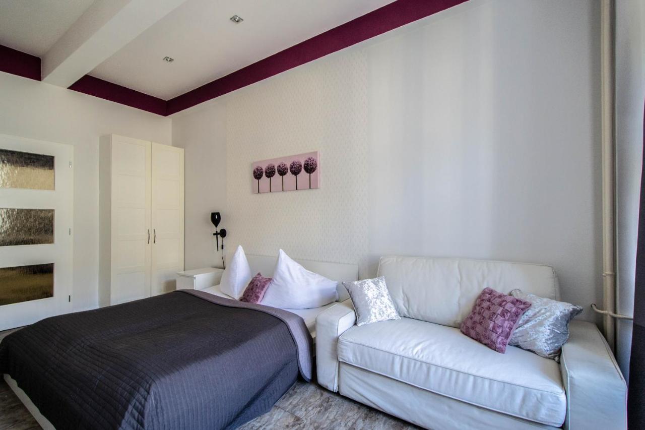 Design Apartment By Ruterra Praga Esterno foto