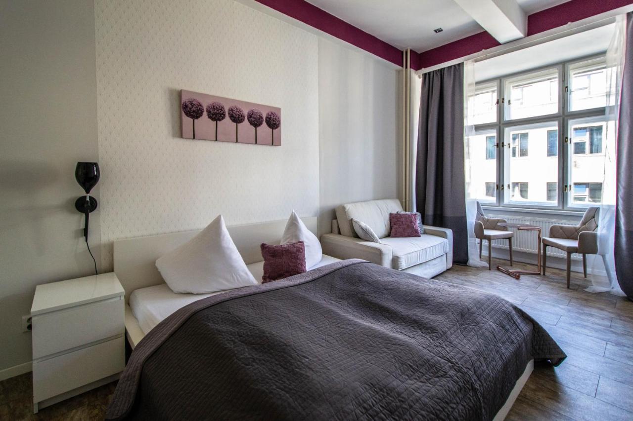 Design Apartment By Ruterra Praga Esterno foto